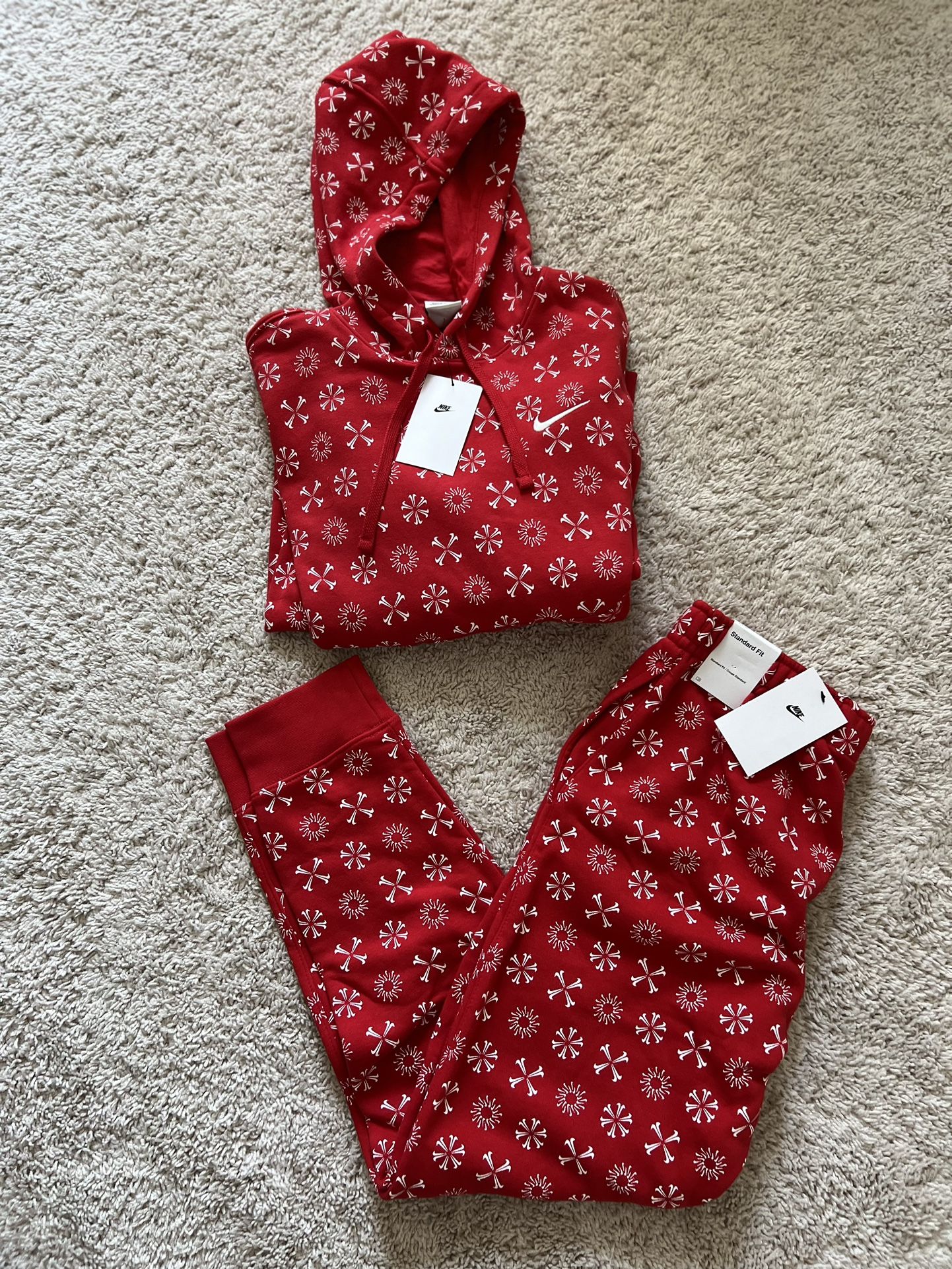 Nike Sportswear Club Monogram Red Set Hoodie & Joggers