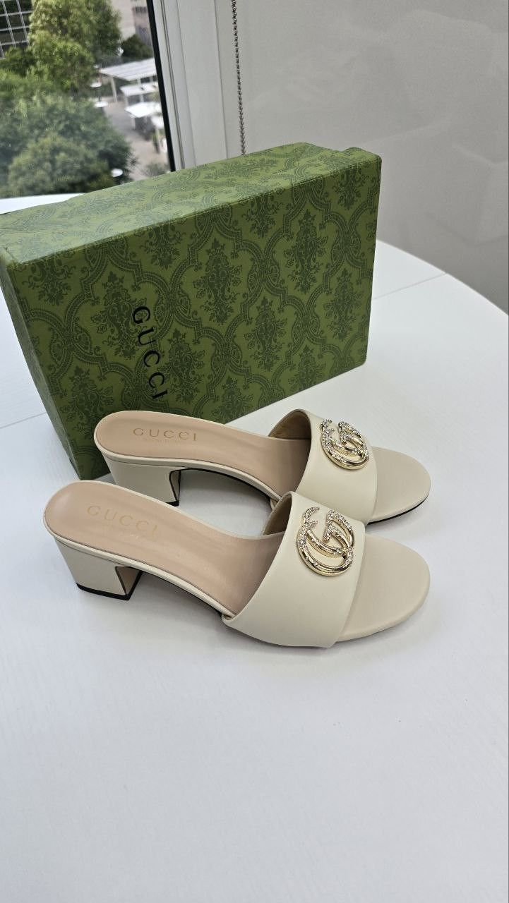 Real Leather Gucci Sandals In Box