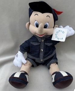 New rare vintage storytelling toys Pinocchio plush