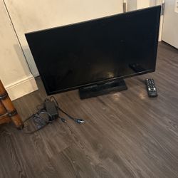 CHEAP SMALL TV 