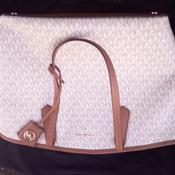 Michael kors large tote bag