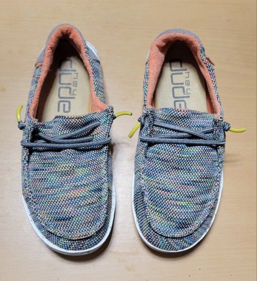 Hey Dude Wendy Youth Peacock Pink Size Y2-3