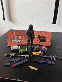 Fortnite Dark Voyager Loot Llama Toy