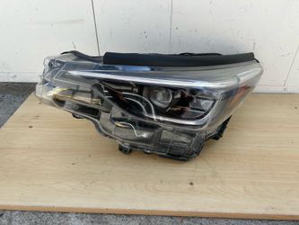 Subaru Crosstrek Impreza Driver Side Headlight LED 2024 24 2026 Used Oem