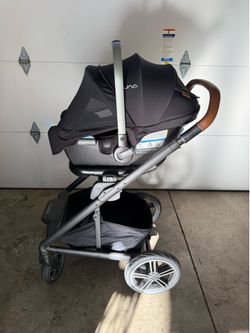 Nuna Mixx Stroller and Nuna infant Car seat