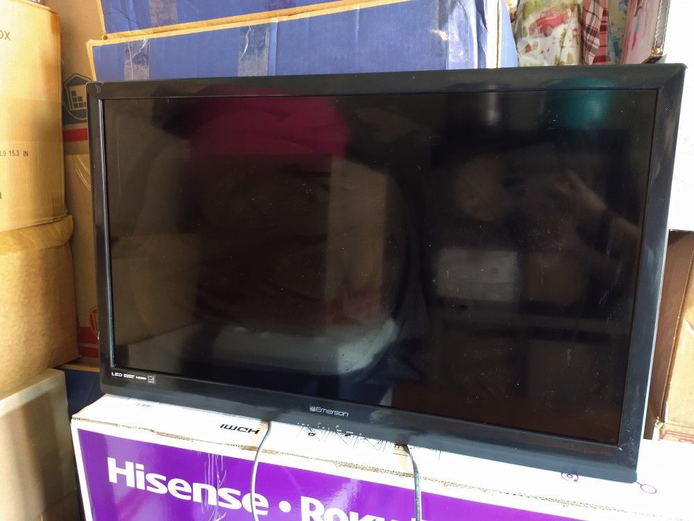 Emerson TV for Sale in Biscayne Park, FL OfferUp