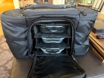Six Pack brand meal prep bag