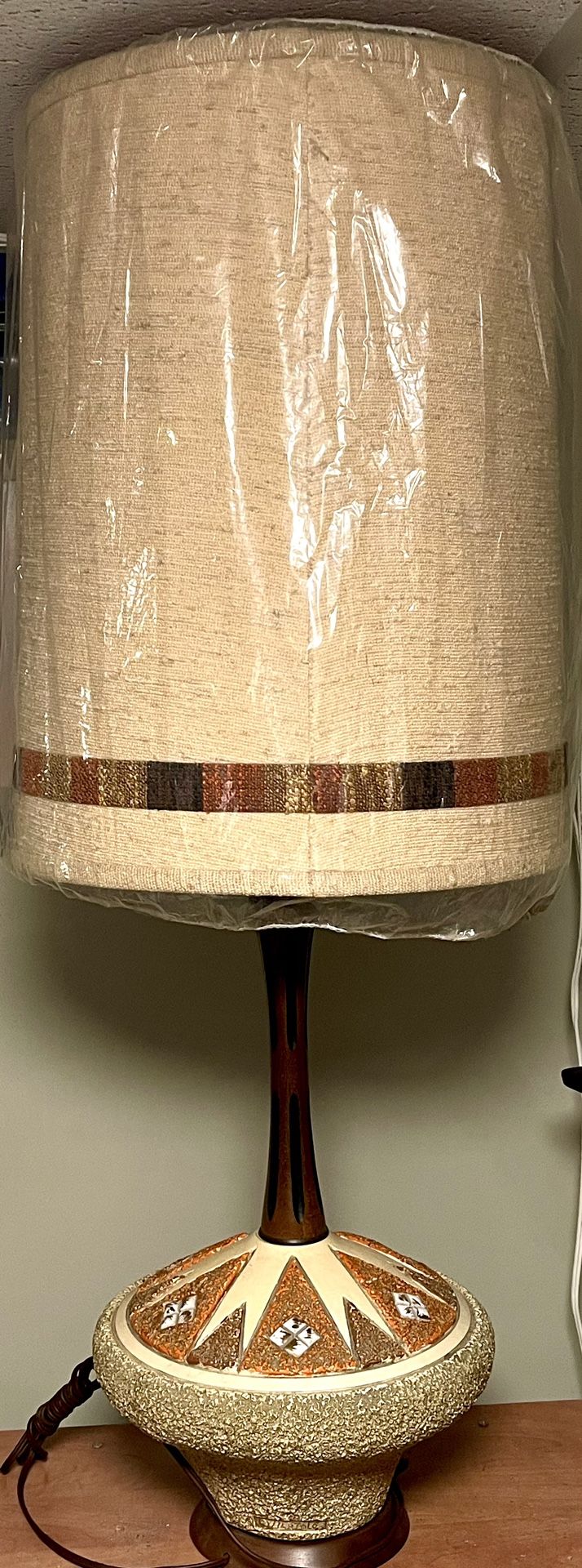 Vintage Mid Century Bertolo Teak and Ceramic Atomic Age Lamp W/Original Shade