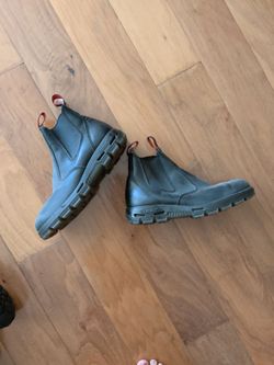 Redback Easy Escape slip-on work boot in black size 10
