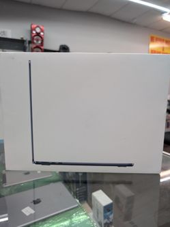 MacBook Air m5 new pay Low down no Crdt needed