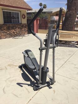 👉🏽 👉🏽 Exercise Machine!  $30. (O.B.O) WORK VERY GOOD!