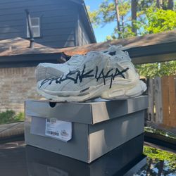Balenciaga Triple S Graffiti Sneaker – White / Black