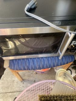 Black & Decker Small Microwave 