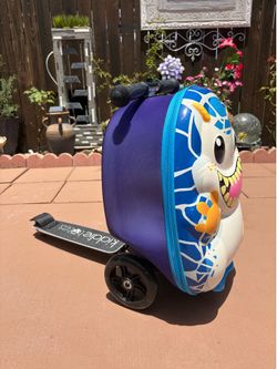 Kiddietotes 3D Yeti Monster Scooter