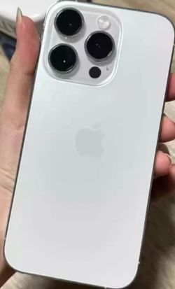 iPhone 15 Pro Apple Unlocked 256gb