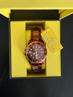 Invicta Women's IN-40873 38mm Red Dial Quartz Watch