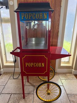 Paragon Commercial Popcorn Machine and Cart
