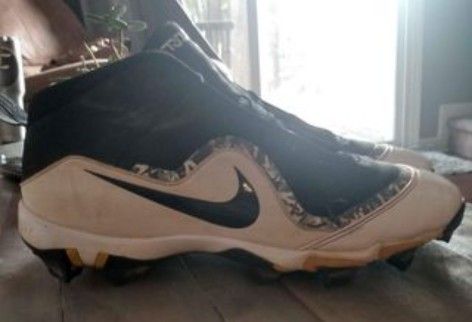 Nike Baseball Cleats