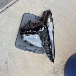 Buick Evision Oem Right Side Headligh 