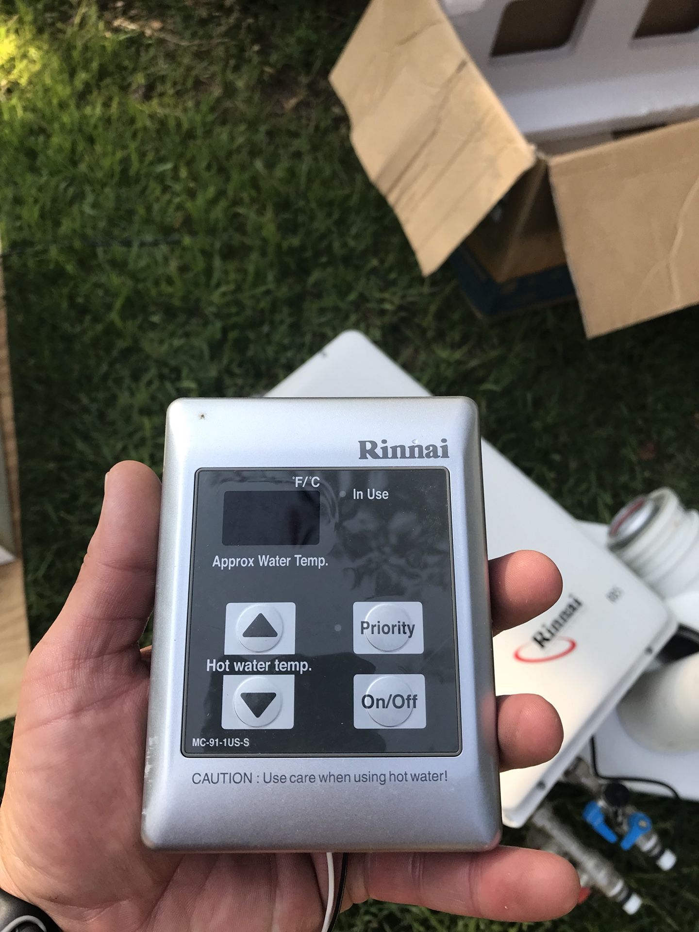 Rinnai R85 Used Tankless Water Heater/ Works great for Sale in Lyman