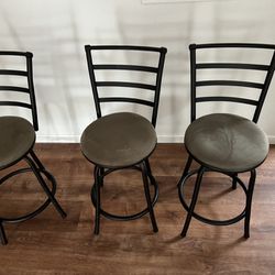 Bar Stools 