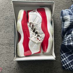 Jordan 11 Retro CHERRY11