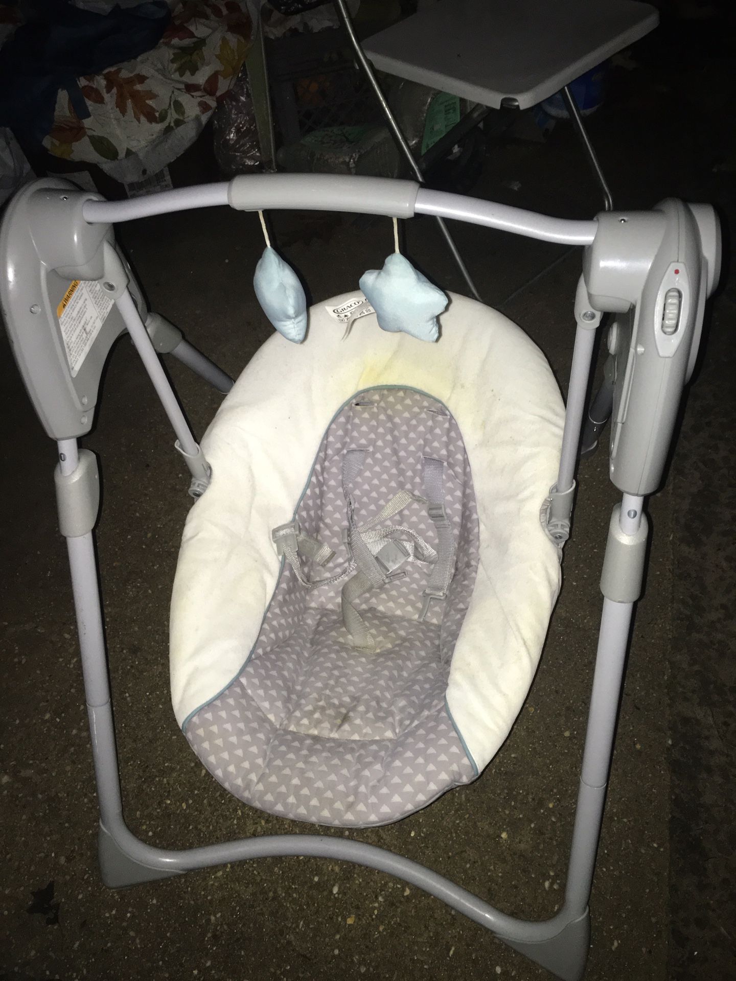 Like new adjustable baby swing only $30 firm