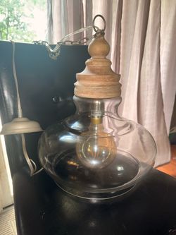 Light fixture