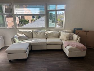 Cute couch!