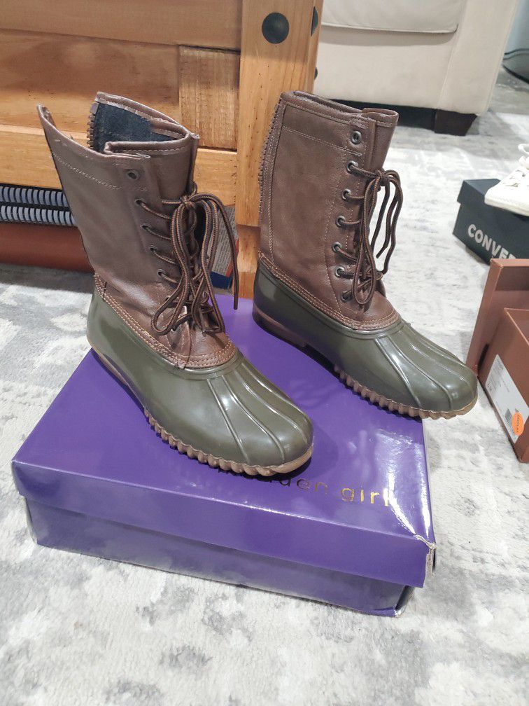 Madden Girl Boots Like New Size 7