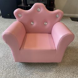 Melissa & Doug Pink Faux Leather Child’s Crown-Back Armchair (Kid’s Furniture) - Princess Chair