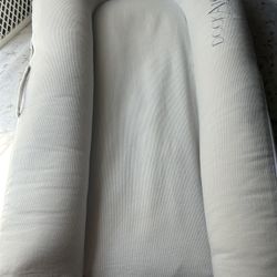 Dockatot Deluxe