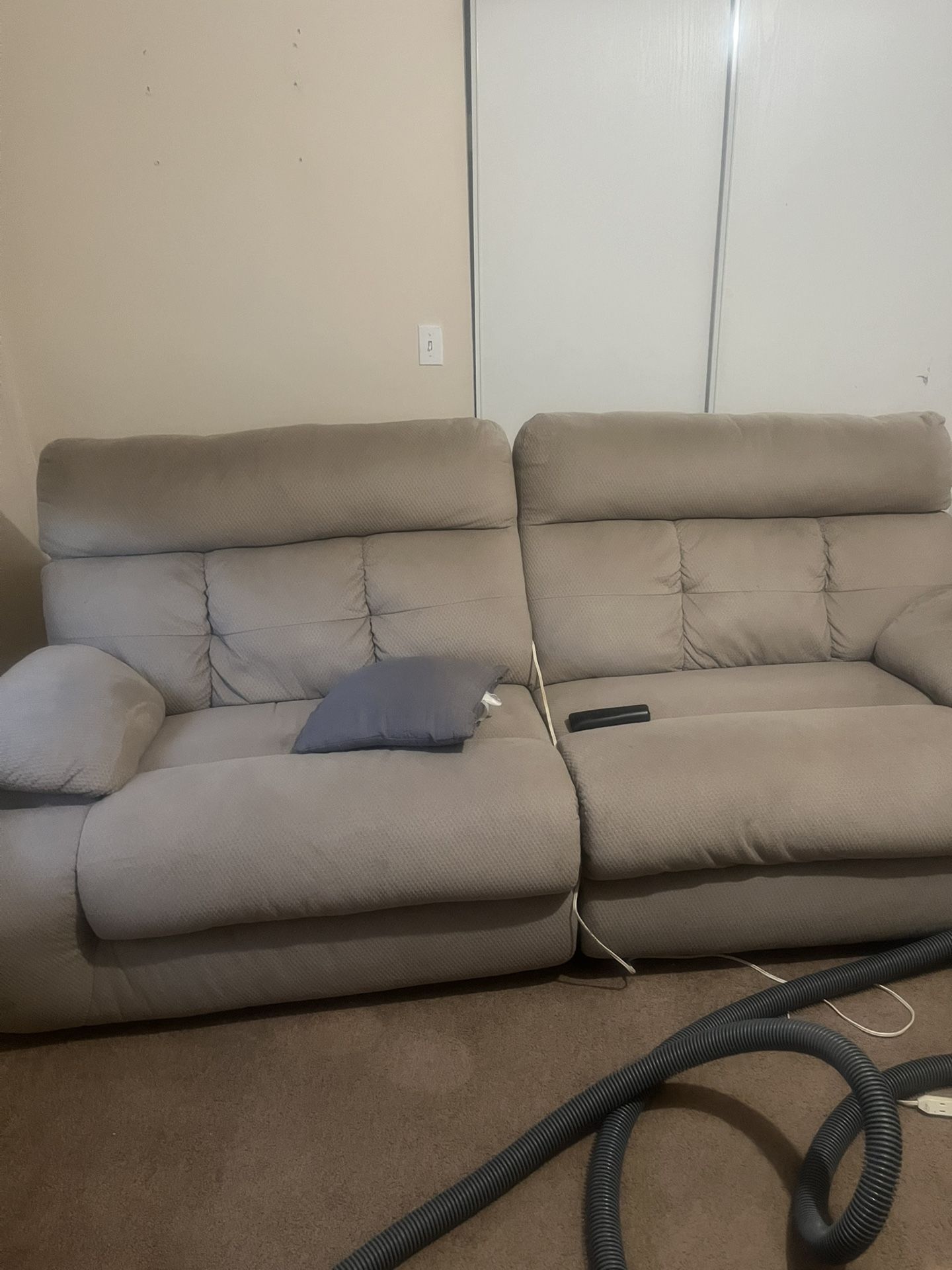 Couches Recliner