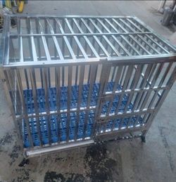 Like New 42Lx28Wx34 Inch Heavy-Duty Stainless Steel Dog Crate Kennel With Locking Wheels