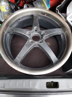 Wheel  Set W/out Tires.  2 Extra Wheels Staggard