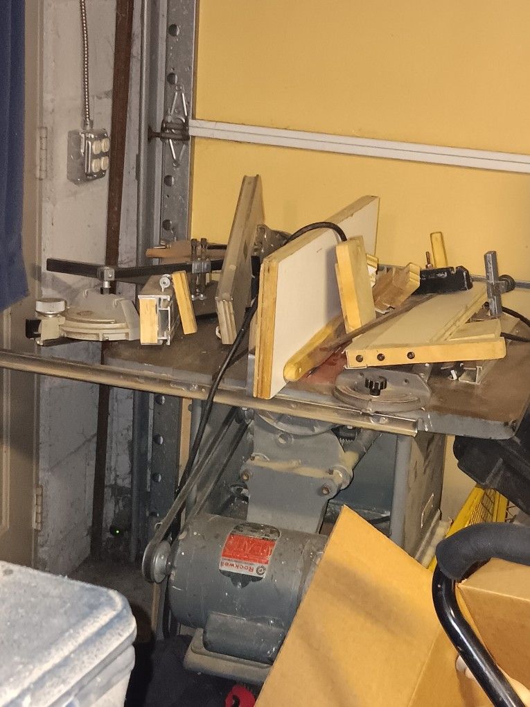 Older Rockwell/Delta Table Saw