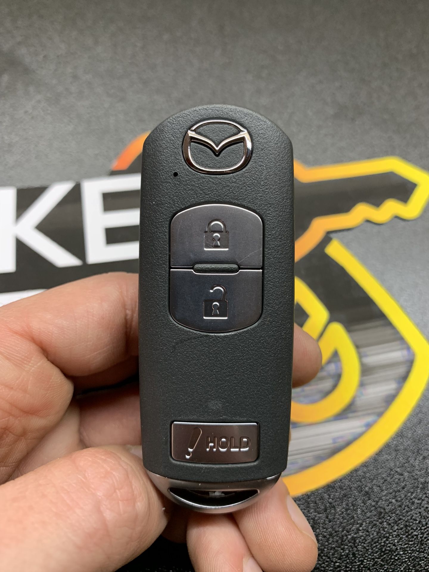 Smart key fob Mazda Cx3