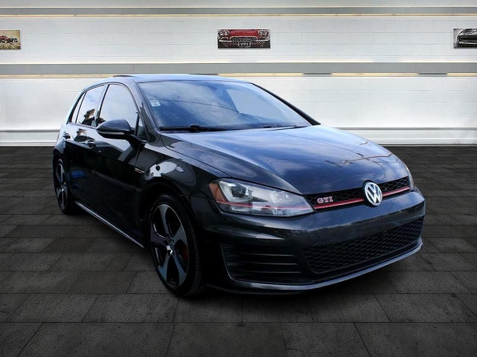 2016 Volkswagen Golf GTI