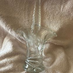 Vintage Brides Basket Vase