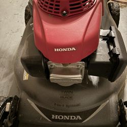 Honda 21 in. 3-in-1 Variable Speed Gas Walk Behind Self-Propelled Lawn Mower with Auto Choke