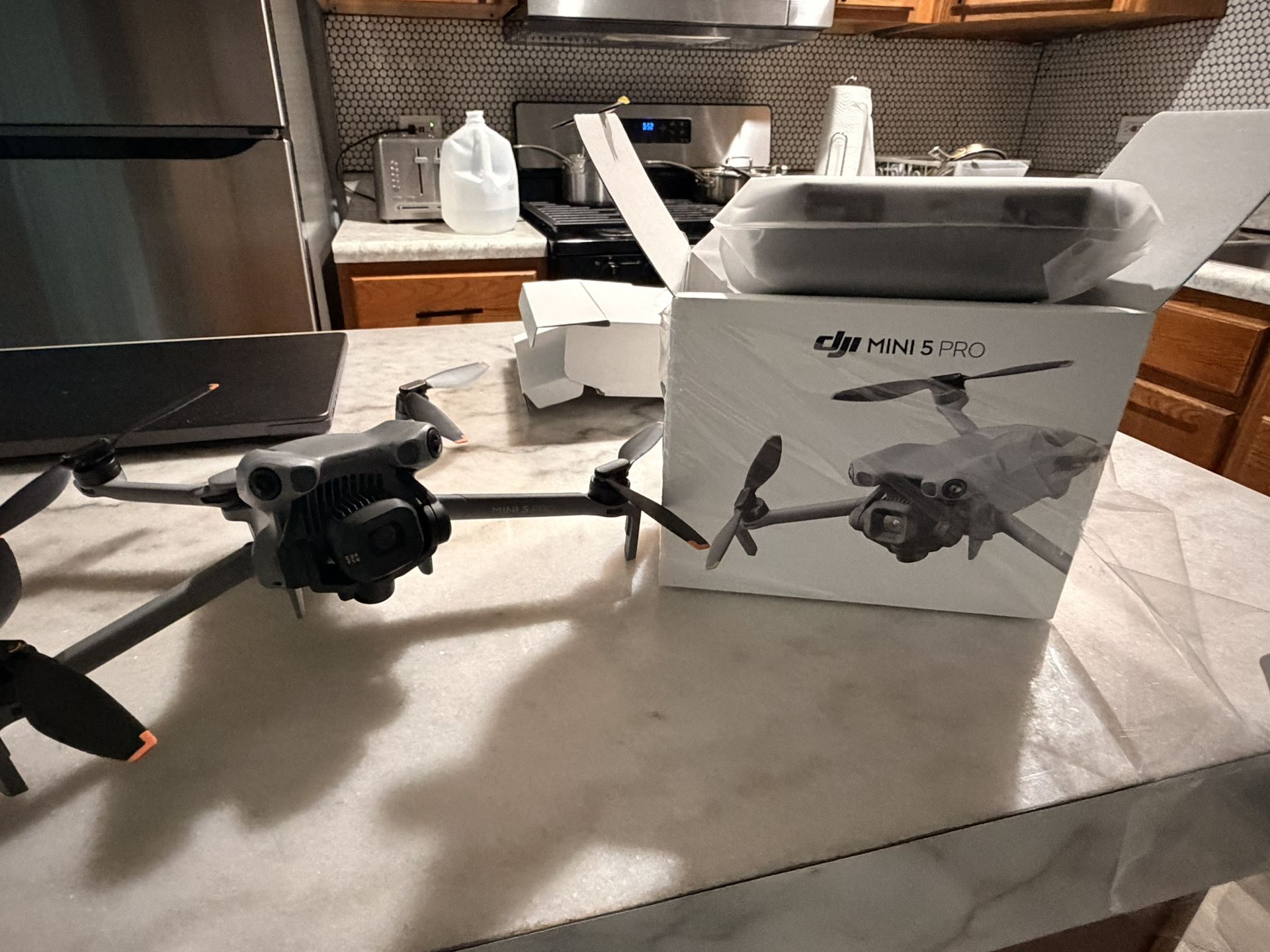 DJI Mini 5 Pro Basic Controller