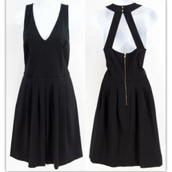 BANANA REPUBLIC BLACK BACK CUTOUT PLEATED DRESS SIZE 0