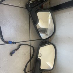 mirror with turning signal 