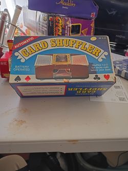 Card shuffler