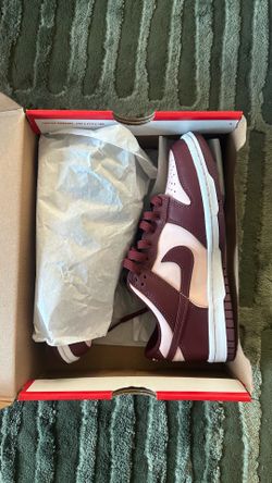 KIDS NIKE DUNKS 4Y
