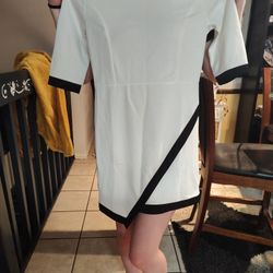 White And Black Dress Small