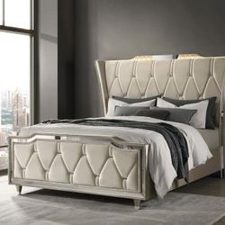 Cama Queen. Ask For Price 