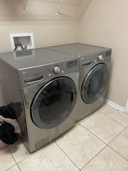 Lg Washer And Dryer Set 