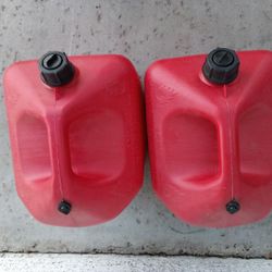 Midwest 6 Gallon Gas Cans 