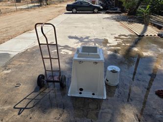 Bait Tank